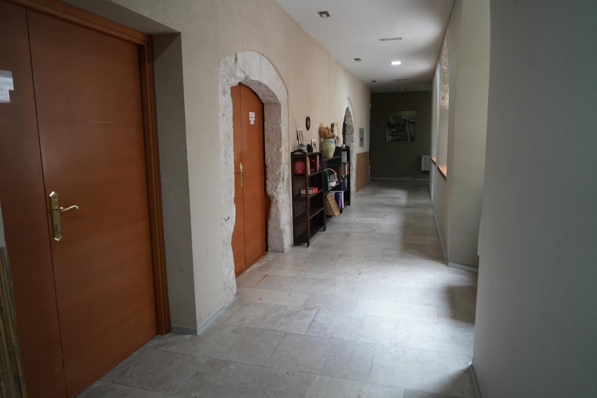 Albergue De Cuellar Bagian luar foto